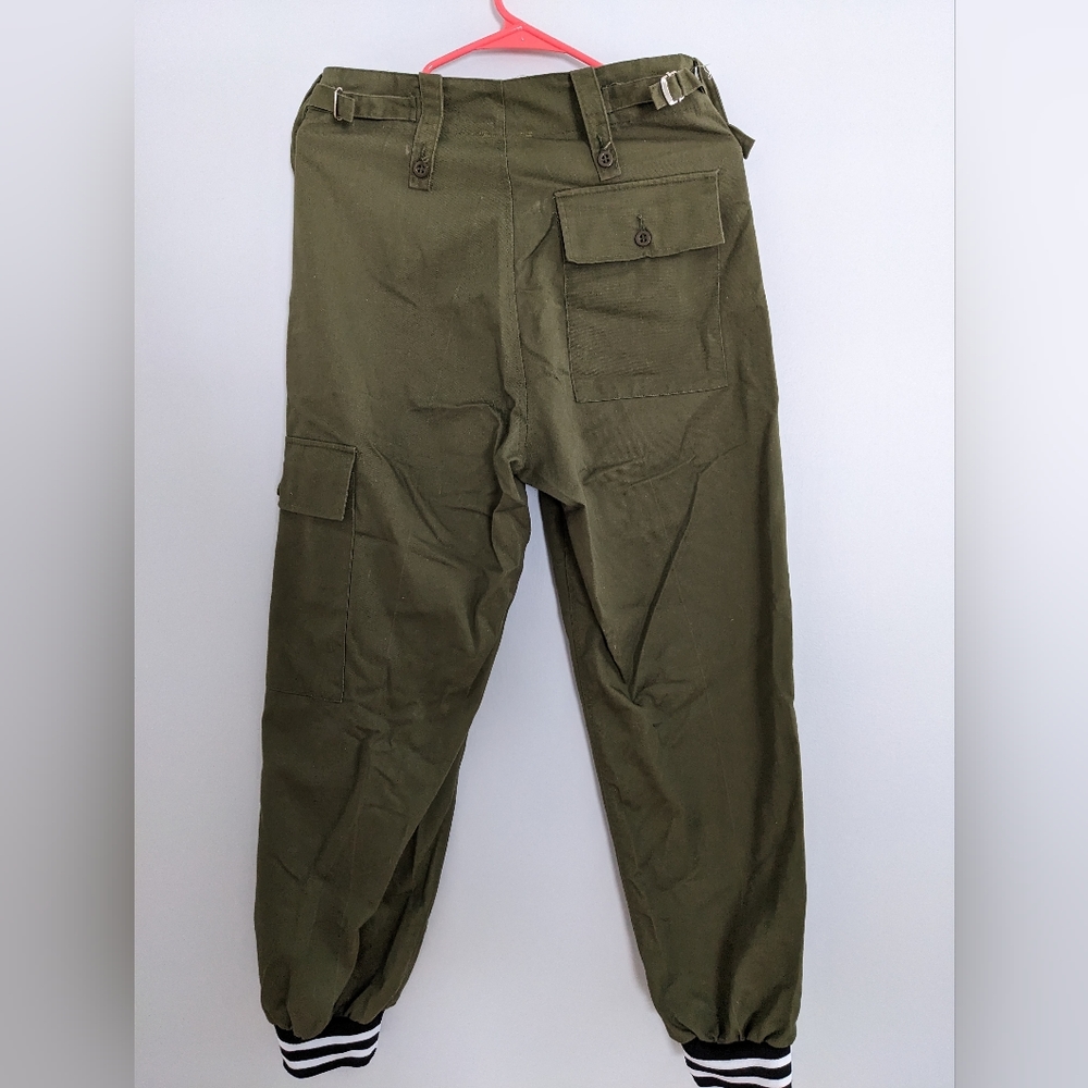 Cargo pants - Picture 4 of 4